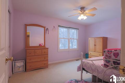 150 Exeter Ct, Roselle, IL 60172 photo 27