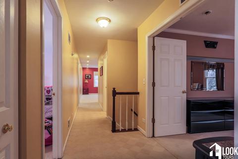 150 Exeter Ct, Roselle, IL 60172 photo 18