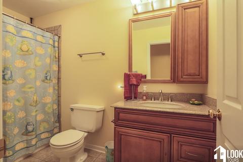 150 Exeter Ct, Roselle, IL 60172 photo 29