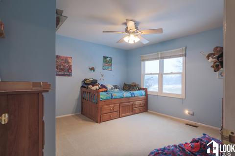 150 Exeter Ct, Roselle, IL 60172 photo 30