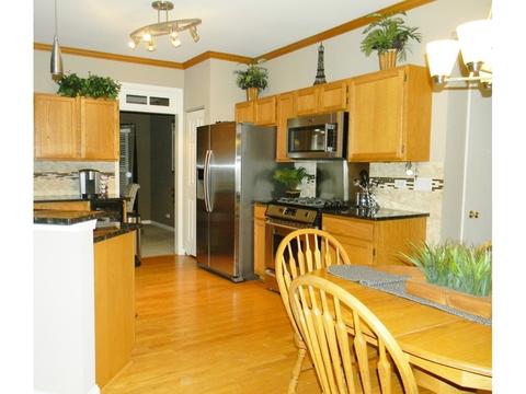 213 Moorehead Dr, Bartlett, IL 60103 photo 6