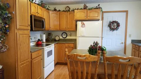 101 Wright Dr, Utica, IL 61373 photo 8
