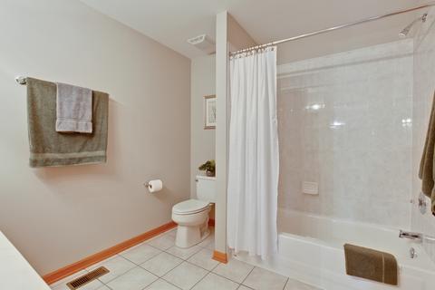 5372 Galloway Dr, Hoffman Estates, IL 60192 photo 27