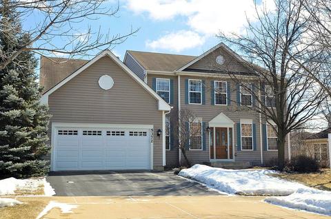 5372 Galloway Dr, Hoffman Estates, IL 60192 photo 1