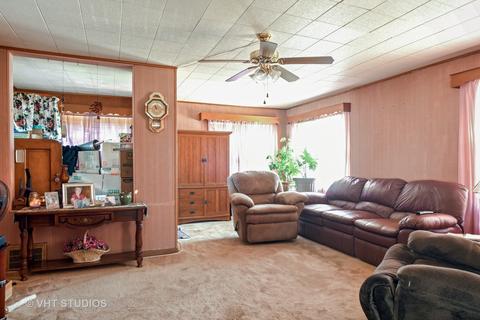 115 Rand Rd, Lakemoor, IL 60051 photo 2