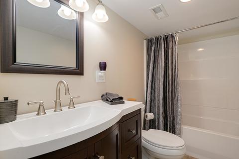 640 Versailles Dr, Bartlett, IL 60103 photo 35