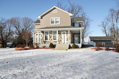 595 E Concord St, Sheldon, IL 60966 photo 1