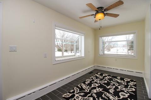 595 E Concord St, Sheldon, IL 60966 photo 7