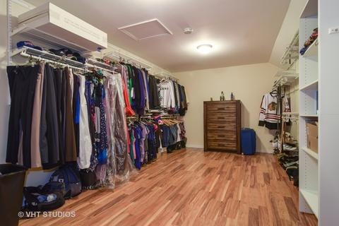 157 Hearthstone Dr, Bartlett, IL 60103 photo 10