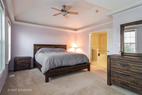 157 Hearthstone Dr, Bartlett, IL 60103 photo 8