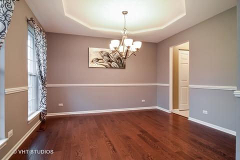157 Hearthstone Dr, Bartlett, IL 60103 photo 5