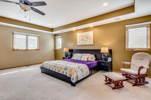 1560 Creekside Dr, Hoffman Estates, IL 60169 photo 21