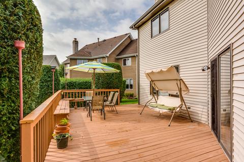1560 Creekside Dr, Hoffman Estates, IL 60169 photo 42