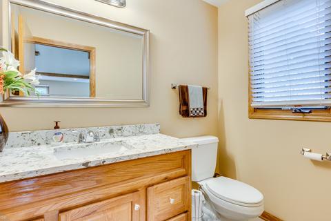 1560 Creekside Dr, Hoffman Estates, IL 60169 photo 32