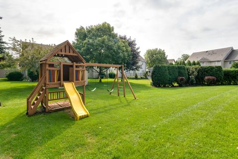 1560 Creekside Dr, Hoffman Estates, IL 60169 photo 46