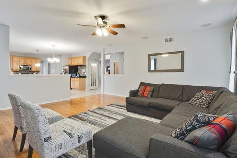 1465 Saddleridge Pl, Bartlett, IL 60103 photo 8