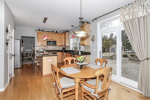1536 Old Forge Rd, Bartlett, IL 60103 photo 7