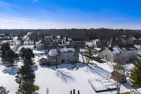 1536 Old Forge Rd, Bartlett, IL 60103 photo 2