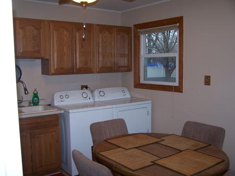 2404 Kirchoff Rd, Rolling Meadows, IL 60008 photo 5