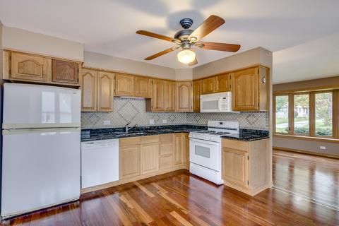3601 Kingfisher Ln, Rolling Meadows, IL 60008 photo 7