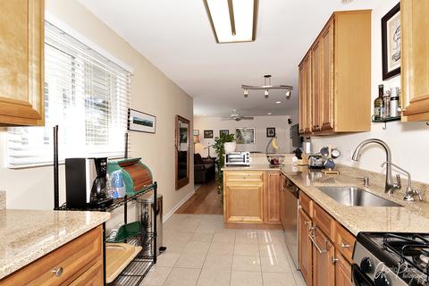 276 Maureen Dr, Wheeling, IL 60090 photo 9
