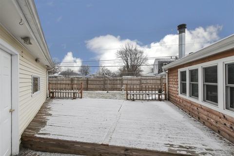 585 Geronimo St, Hoffman Estates, IL 60169 photo 15