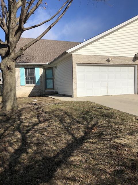 34 Rounds Rd, Bloomington, IL 61704 photo 1