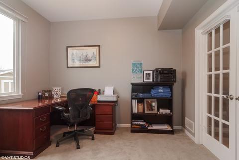 1631 S Hampton Dr, Aurora, IL 60506 photo 7