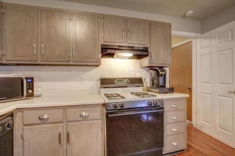 1007 Pinecrest Dr, Rantoul, IL 61866 photo 14