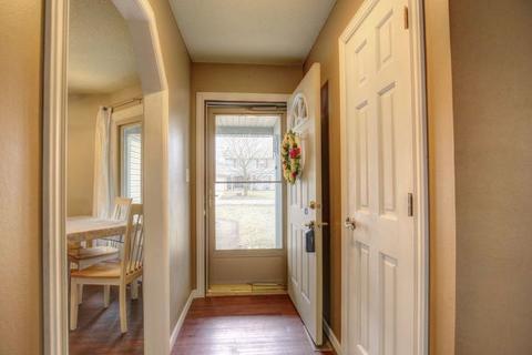 1007 Pinecrest Dr, Rantoul, IL 61866 photo 9