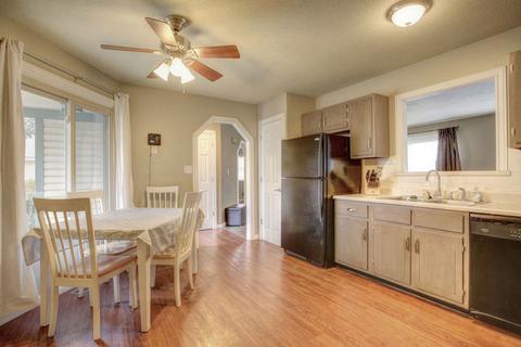 1007 Pinecrest Dr, Rantoul, IL 61866 photo 11