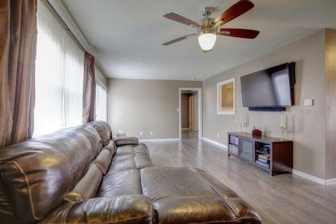 1007 Pinecrest Dr, Rantoul, IL 61866 photo 18
