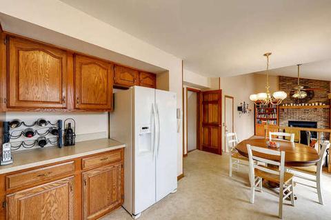 637 Shenandoah Trl, Elgin, IL 60123 photo 9
