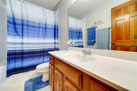 637 Shenandoah Trl, Elgin, IL 60123 photo 22