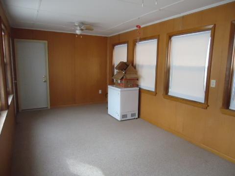 209 W 5th St, Gridley, IL 61744 photo 21