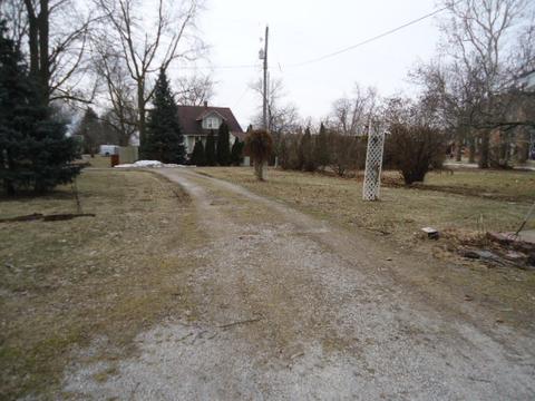 209 W 5th St, Gridley, IL 61744 photo 24