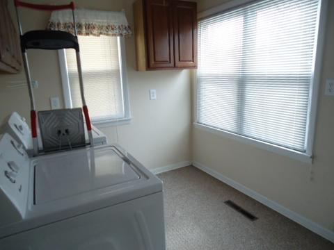 209 W 5th St, Gridley, IL 61744 photo 19