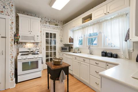 437 S 3rd St, West Dundee, IL 60118 photo 7