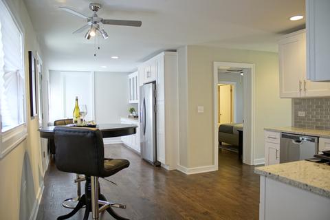 9830 S Winston Ave, Chicago, IL 60643 photo 5