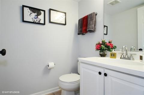 1686 Sienna Ct, Wheeling, IL 60090 photo 7