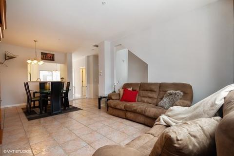 1686 Sienna Ct, Wheeling, IL 60090 photo 4
