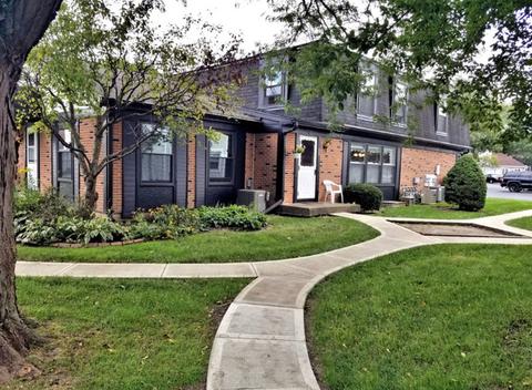 1212 Inverrary Ln, Deerfield, IL 60015 photo 2