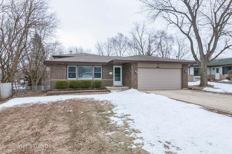 967 Valewood Rd, Bartlett, IL 60103 photo 1