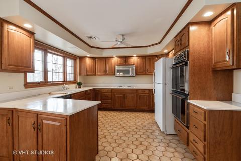53 Graymoor Ln, Olympia Fields, IL 60461 photo 2