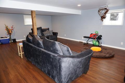 8450 S Octavia Ave, Bridgeview, IL 60455 photo 25