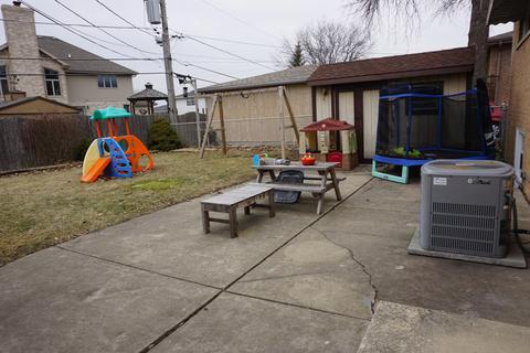 8450 S Octavia Ave, Bridgeview, IL 60455 photo 36