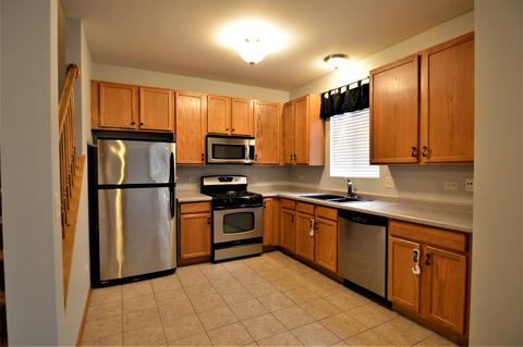 1099 Clover Dr, Minooka, IL 60447 photo 6