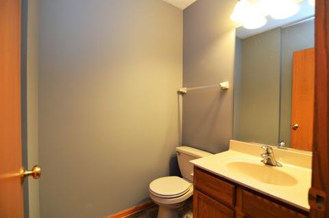 1099 Clover Dr, Minooka, IL 60447 photo 7