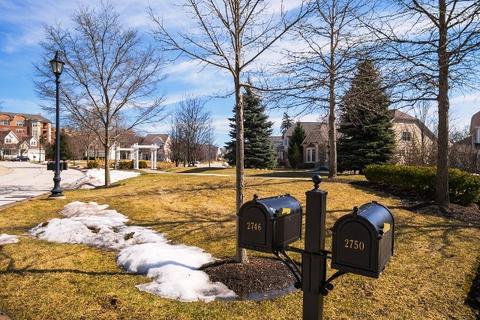 2742 Summit Dr, Glenview, IL 60025 photo 4