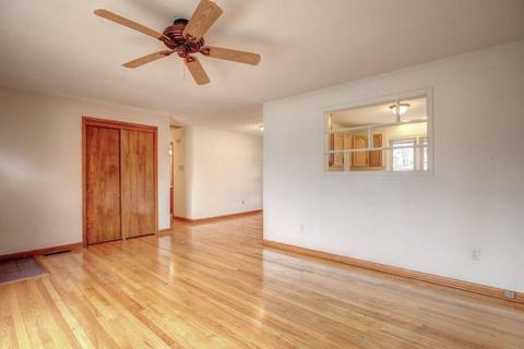 815 Breen Dr, Champaign, IL 61820 photo 12